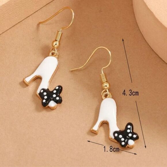 Vintage Style Barbie Heels Polka Dot Bow Charm Dangle Statement Earrings - Picture 6 of 6